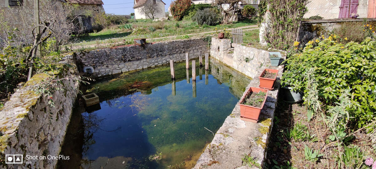 Maison à TOURNON-SAINT-PIERRE