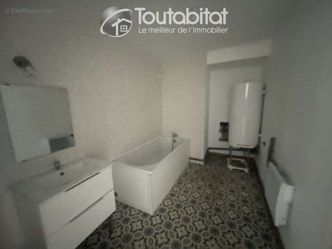 Appartement à CHARLEVILLE-MEZIERES