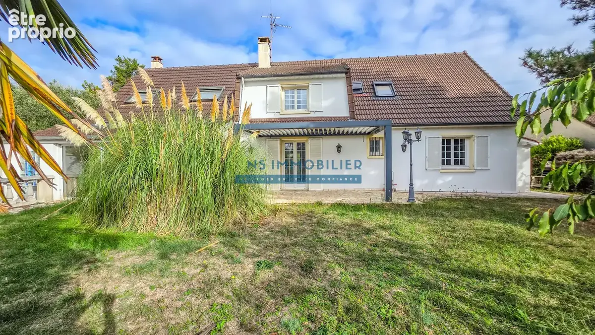 Maison d'exception 221m2 + Terrain 1091m2 + Garage - photo 23