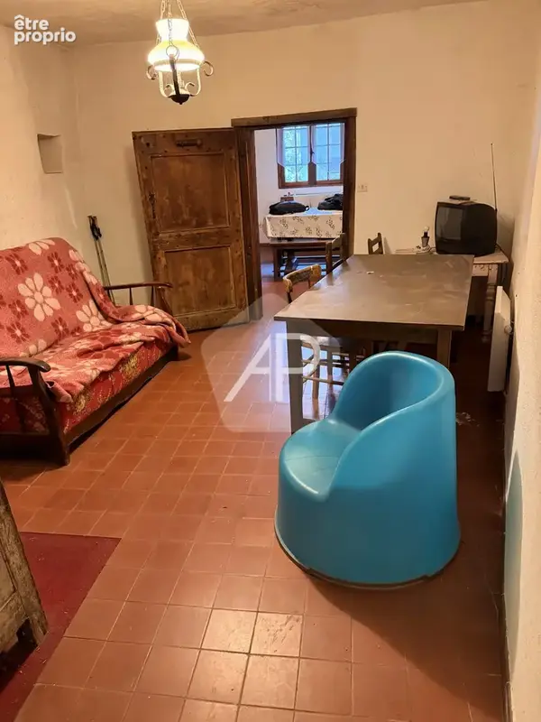 Maison 50 m² à Saint-Martin-De-Queyrieres  - photo 3