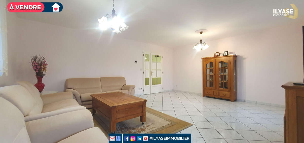 Maison à CHATENOY-LE-ROYAL