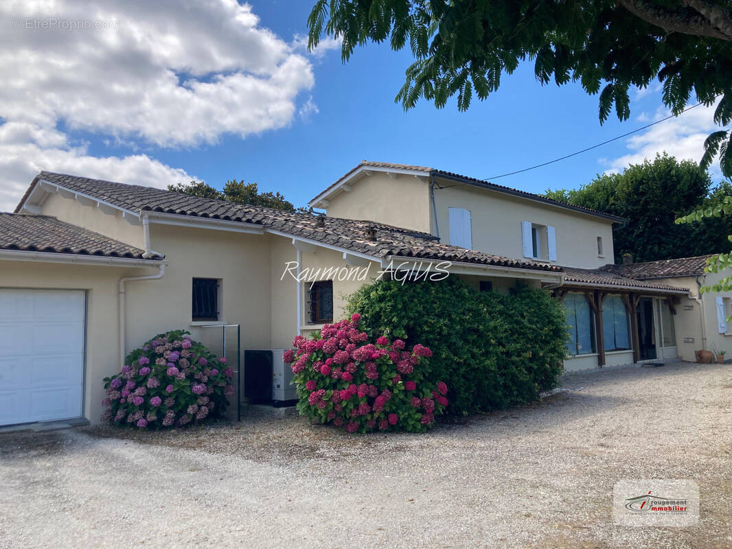 Maison à PINEUILH