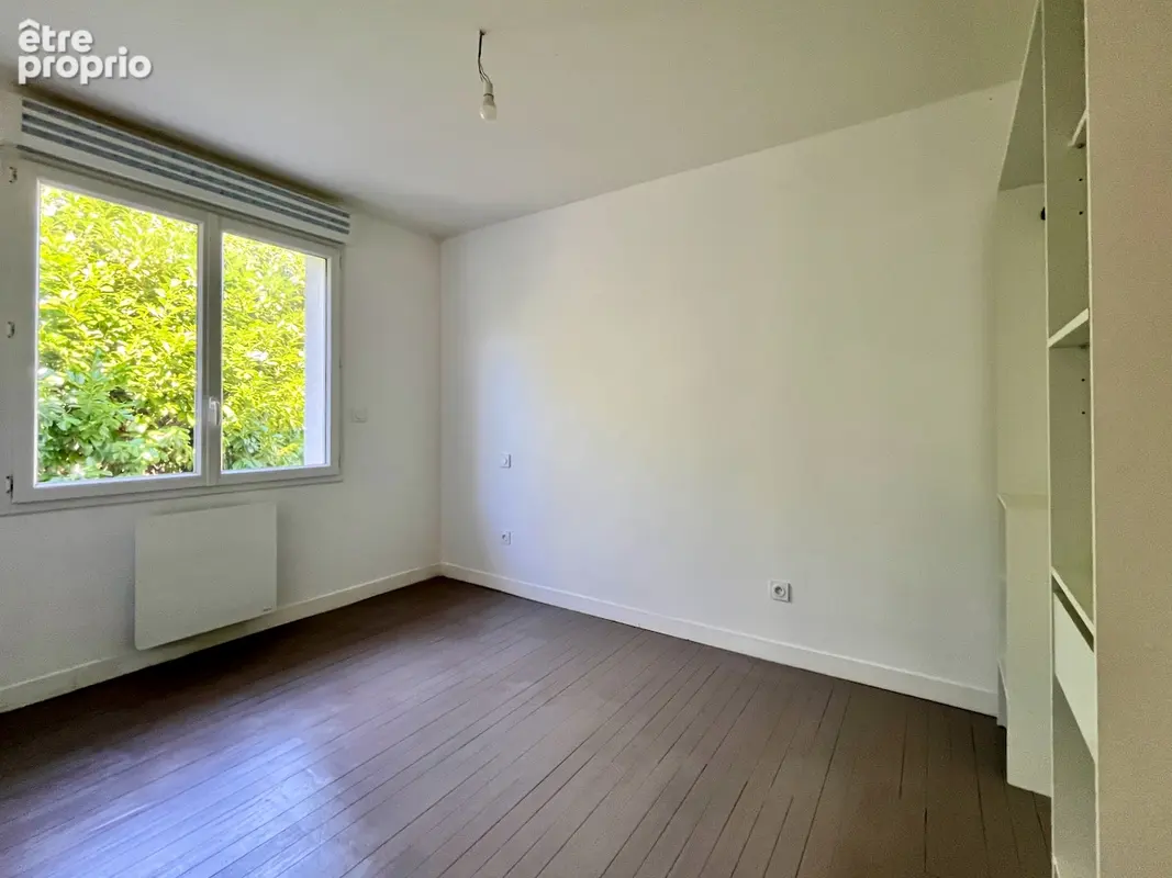 À Villeneuve-sur-Lot, découvrez cette maison d'environ 115 m², idéalement située à proximité des commodités, du collège Anatole  - photo 15