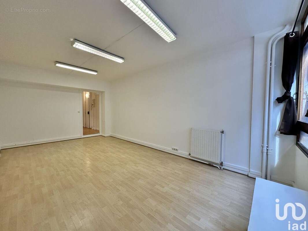 Photo 4 - Commerce à PARIS-5E