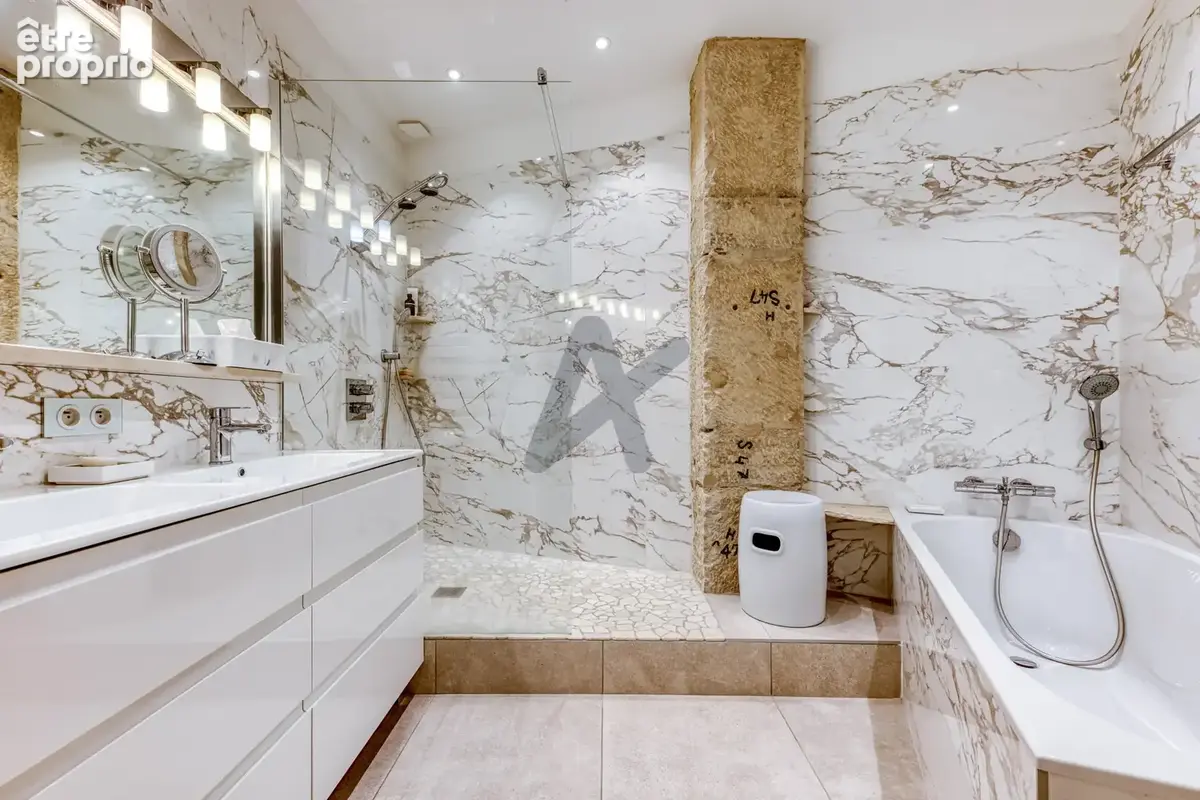 EXCLUSIVITE - Lyon 1er Proche place Sathonay - Elégant appartement de 124 m2 - photo 20