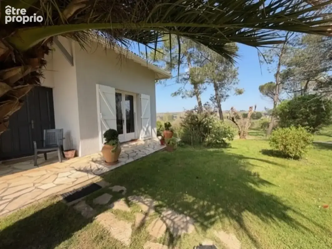 AIGNAN(32) : ELEGANTE MAISON TRADITIONNELLE  des années 80, SANS TRAVAUX, 150m2 habitables, bien située à AIGNAN, sur 2.000m2, l - photo 12