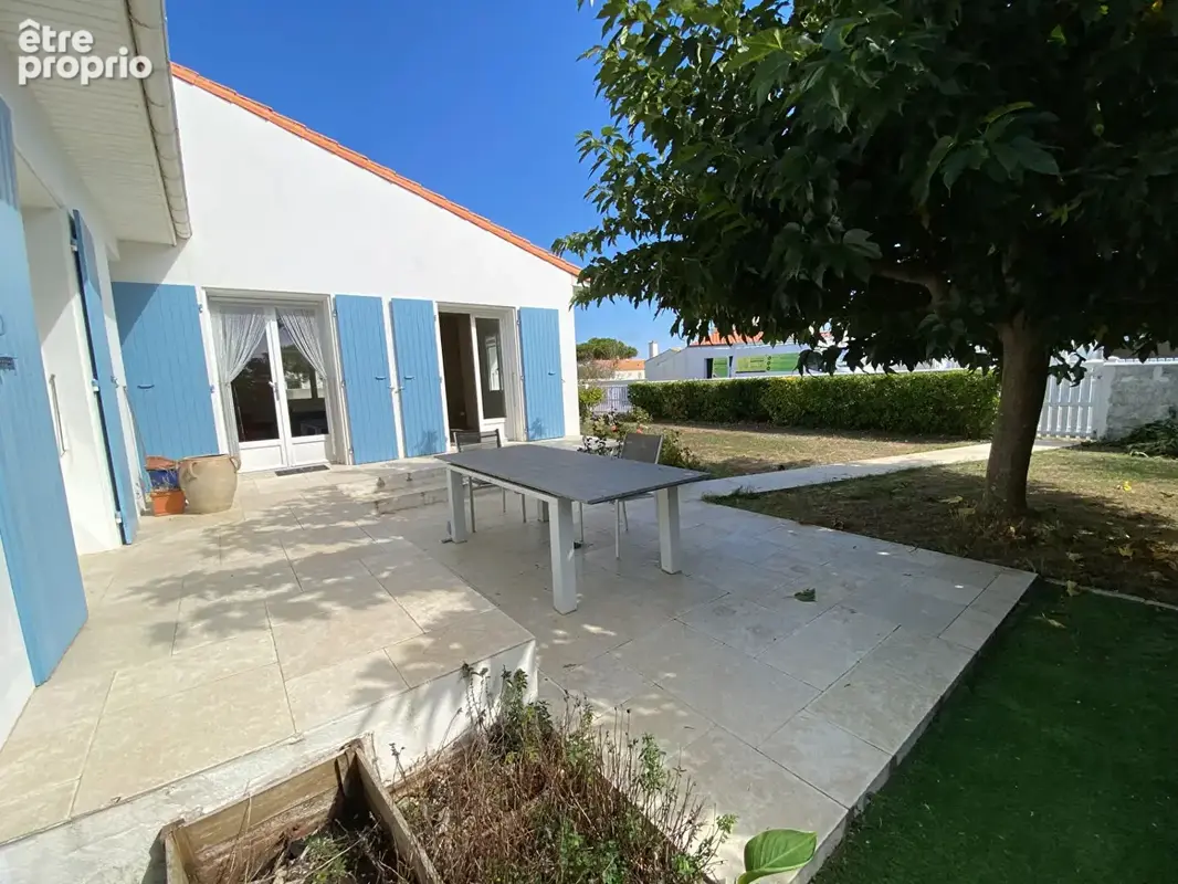 SAINT DENIS - Maison 4 chambres -127 m² - proche phare - photo 2