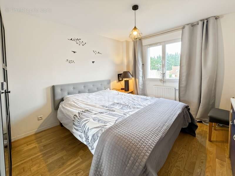 Maison à BRY-SUR-MARNE