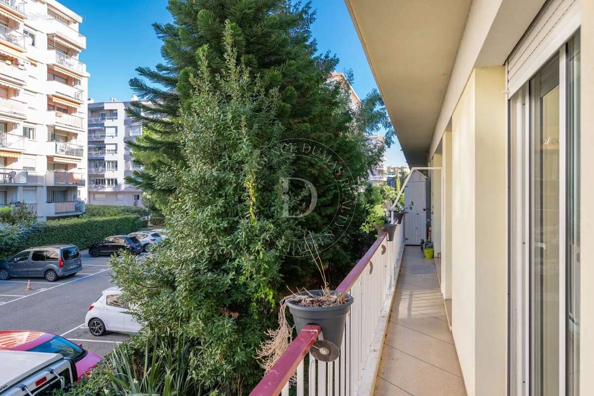 Appartement à CAGNES-SUR-MER