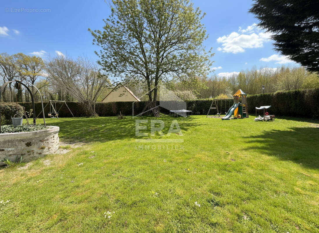 Maison à SAINT-OUEN-EN-BRIE