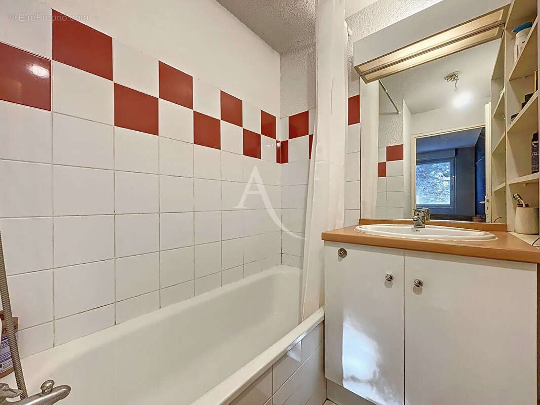 Appartement à FONBEAUZARD