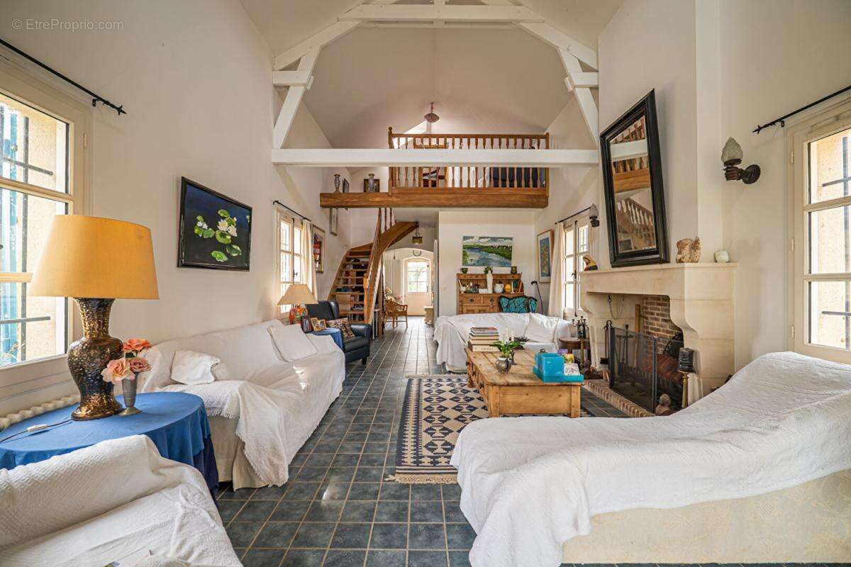 Maison à CHATEAU-DU-LOIR