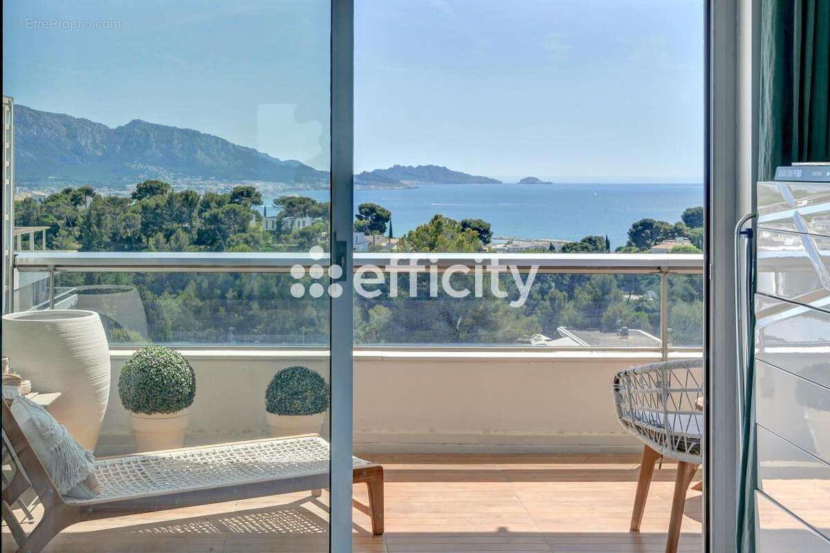 Appartement à MARSEILLE-8E