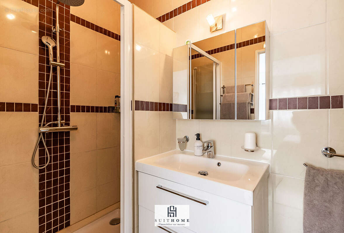 Appartement à LYON-6E