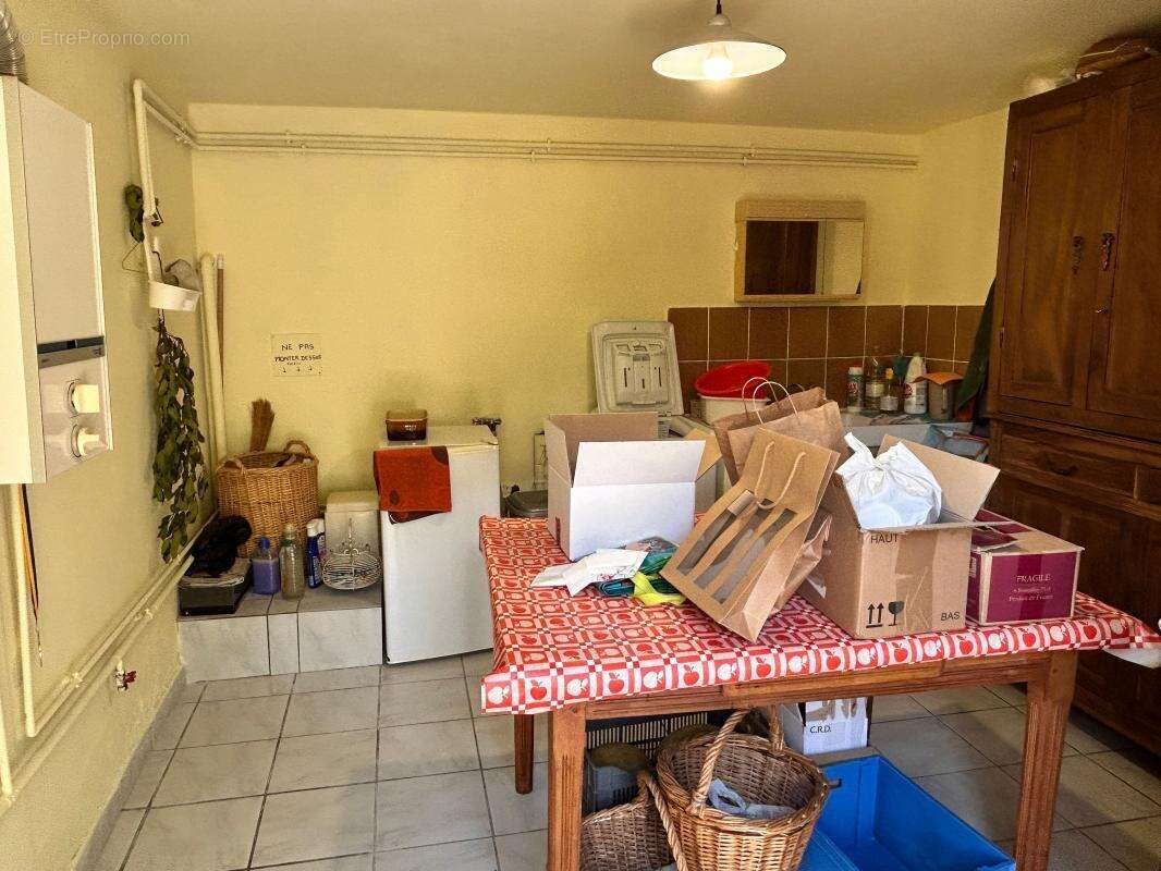 Maison à SAINT-FERREOL-TRENTE-PAS