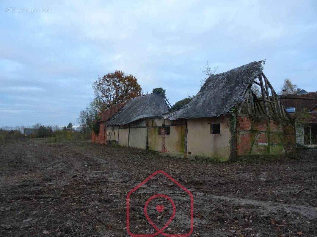 Terrain à DAMPIERRE-EN-CROT