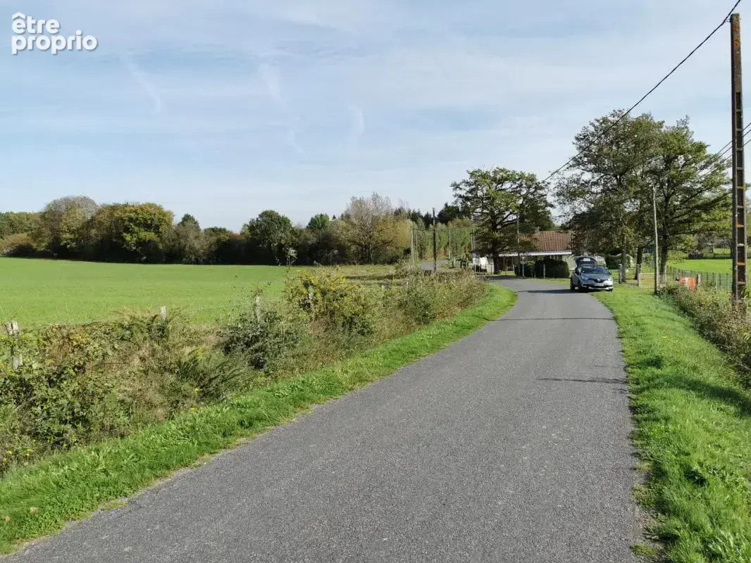 Terrain 2379m² - proche saint-junien - environnement calme et campagne - photo 8