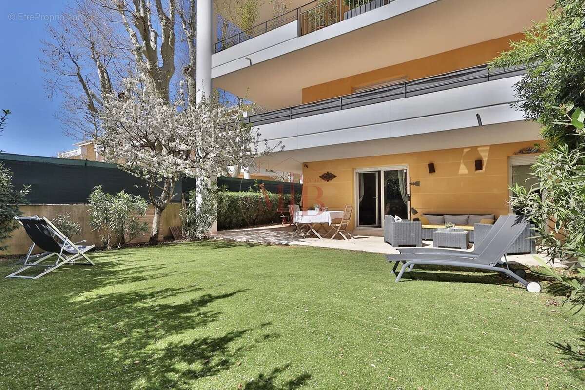 Appartement à AIX-EN-PROVENCE
