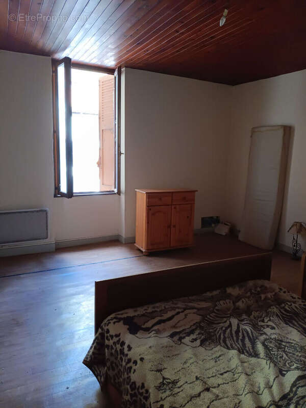 Appartement 72m² à saint-rambert-en-bugey - photo 2