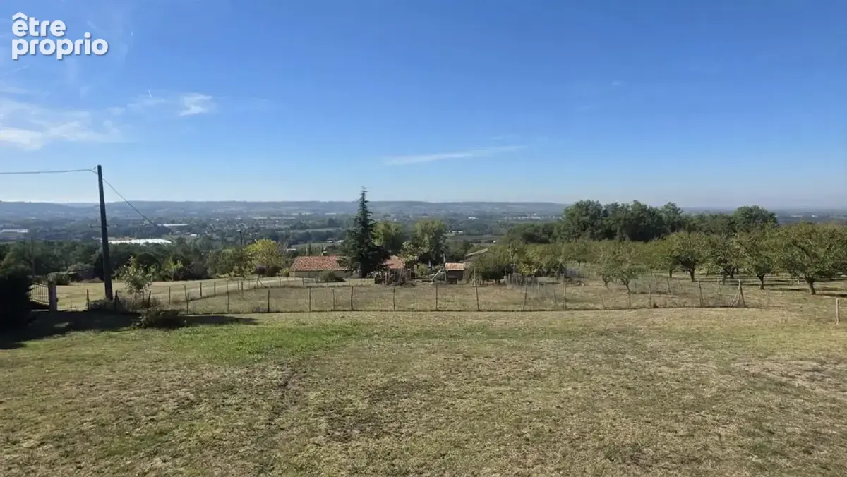 Maison familiale avec vue au  LEDAT (47) - photo 20