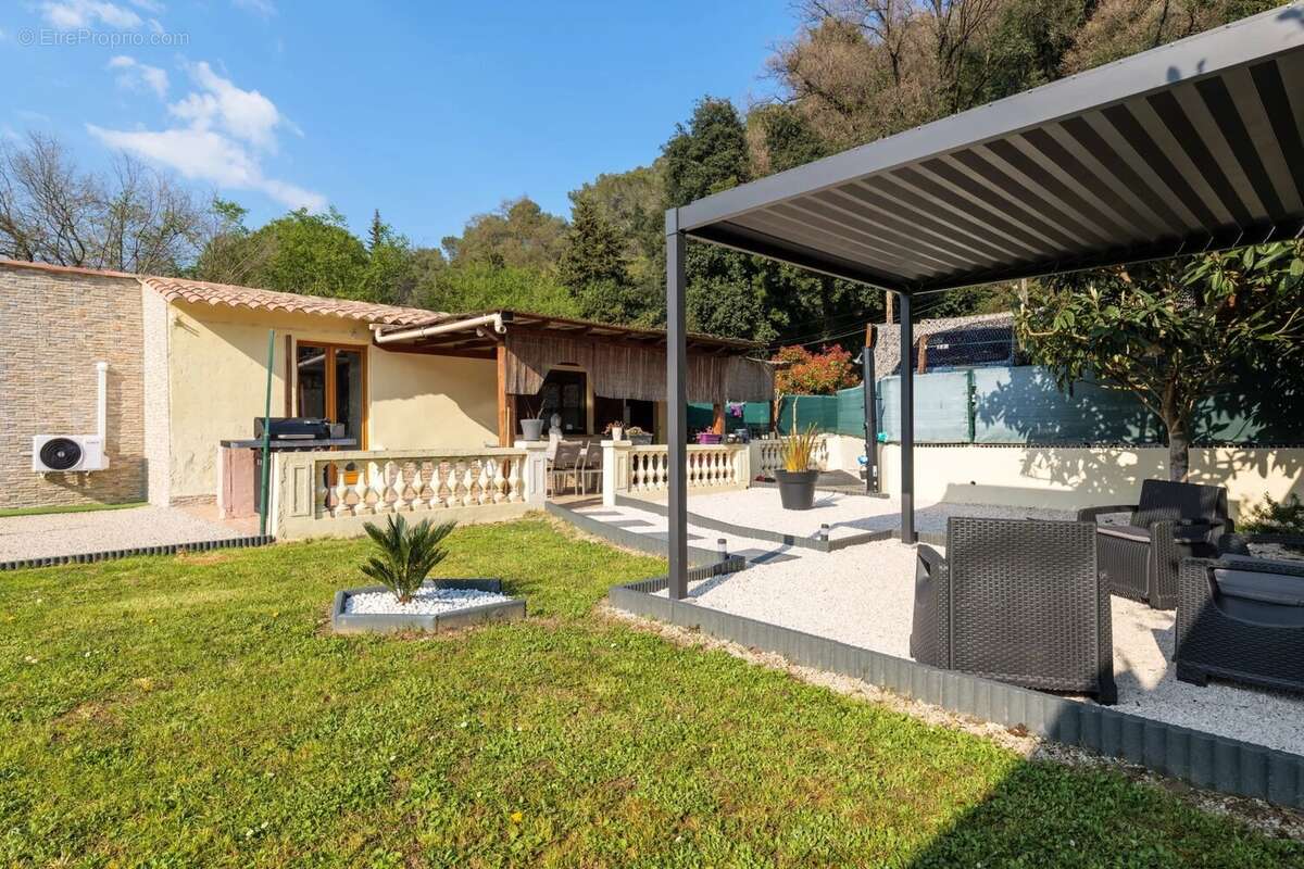 Maison à CAGNES-SUR-MER