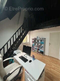 Maison à JOUY-LE-CHATEL