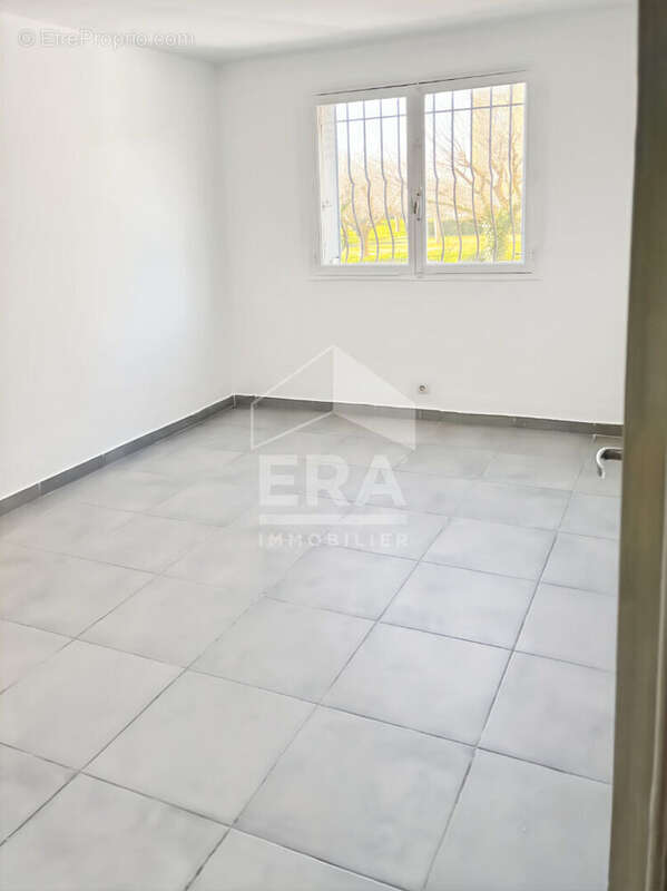 Appartement à SALON-DE-PROVENCE