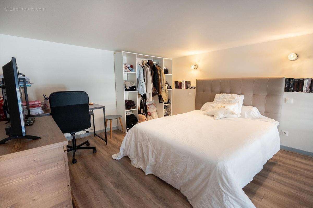 Appartement à SAINT-ETIENNE