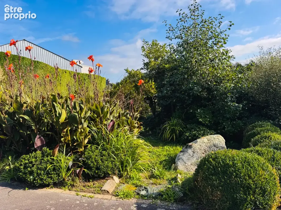 Maison T3 avec étang et grenier aménageable sur 2 183 m² de terrain – Plouguin - photo 13