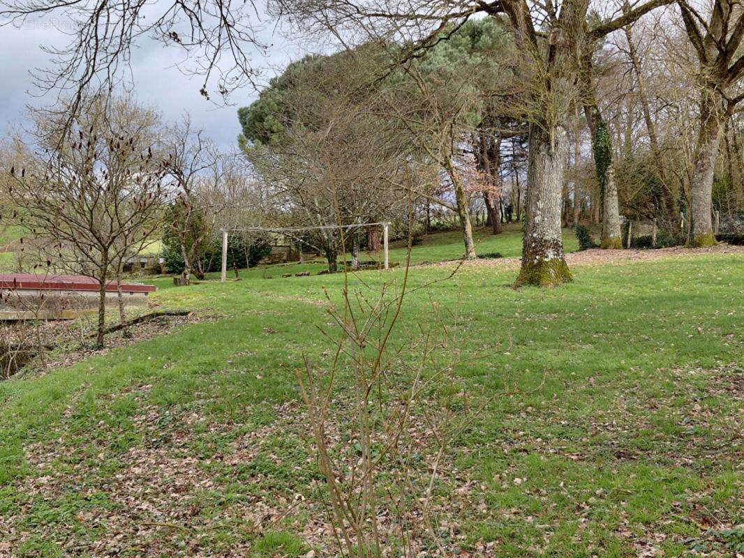 moulin de la parelle Chatillon sur indre 270 m2 - photo 14