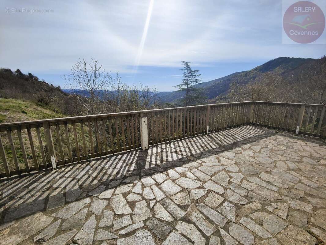 Maison à SAINT-PRIVAT-DE-VALLONGUE