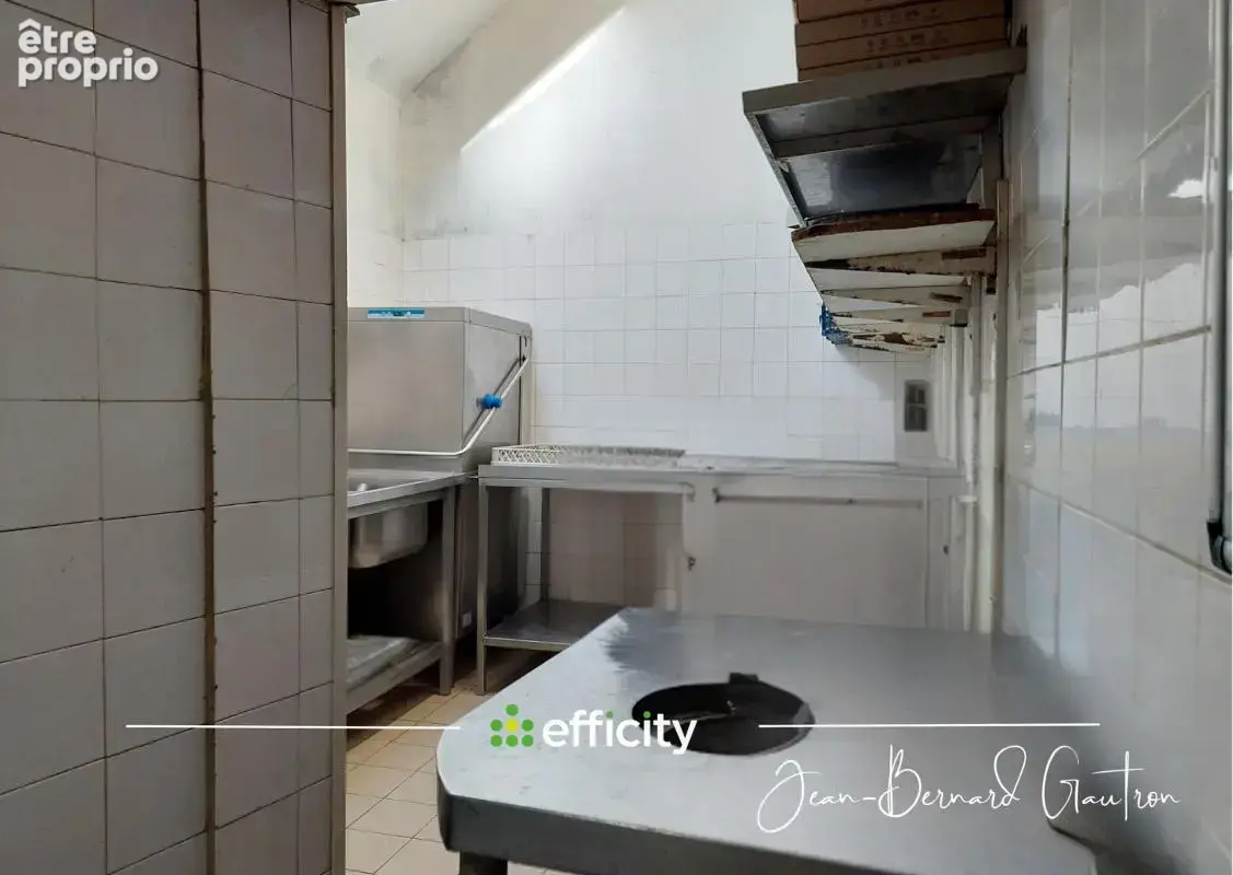 Commerce 283 m² à vendre à Guingamp (22200) - photo 5