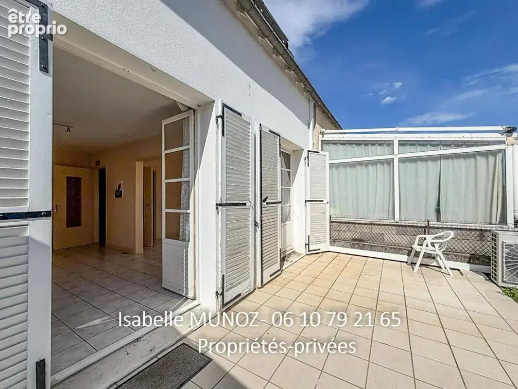 Perignat Les Sarlieve : Maison F4 avec jardin, terrasse et près de 90 m² de dépendances - photo 3