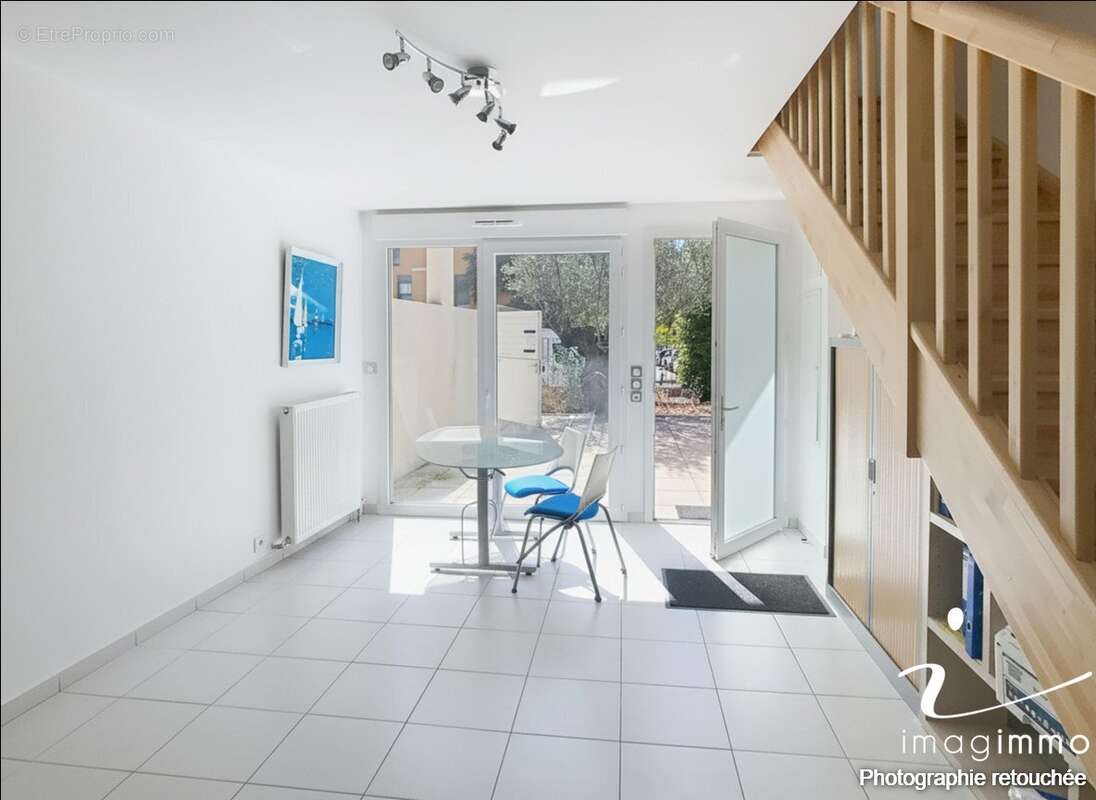 Appartement à JUVIGNAC