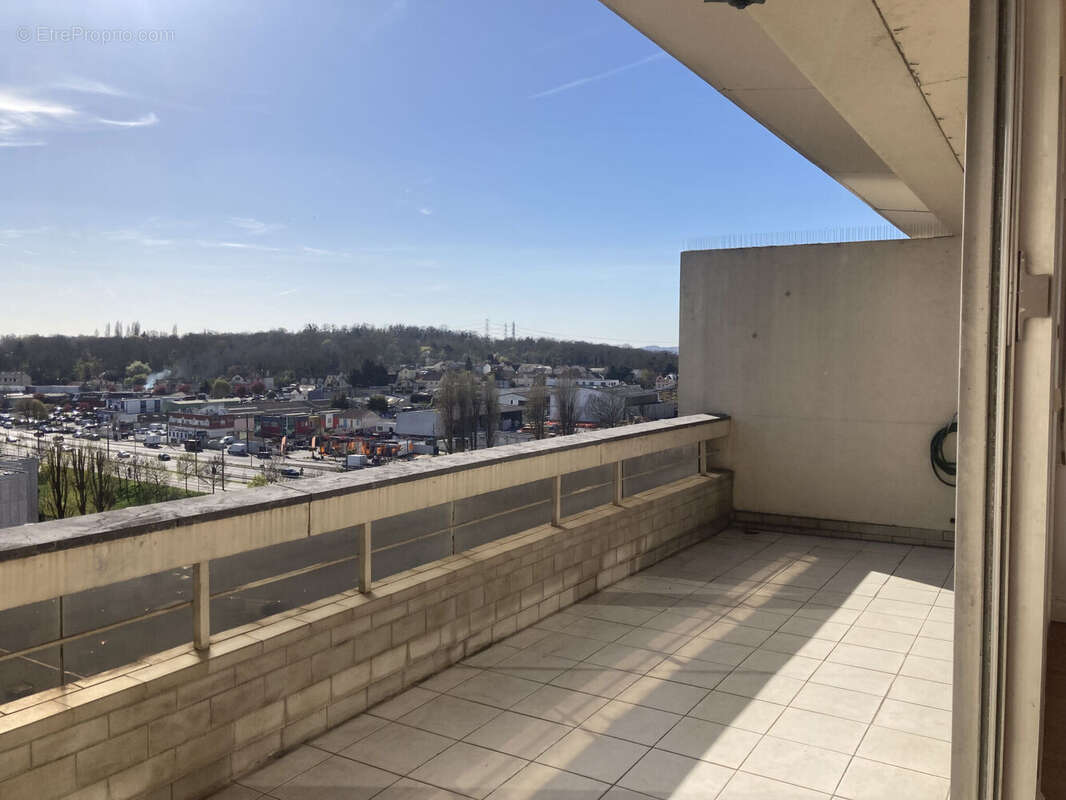 Photo 2 - Appartement à SARCELLES