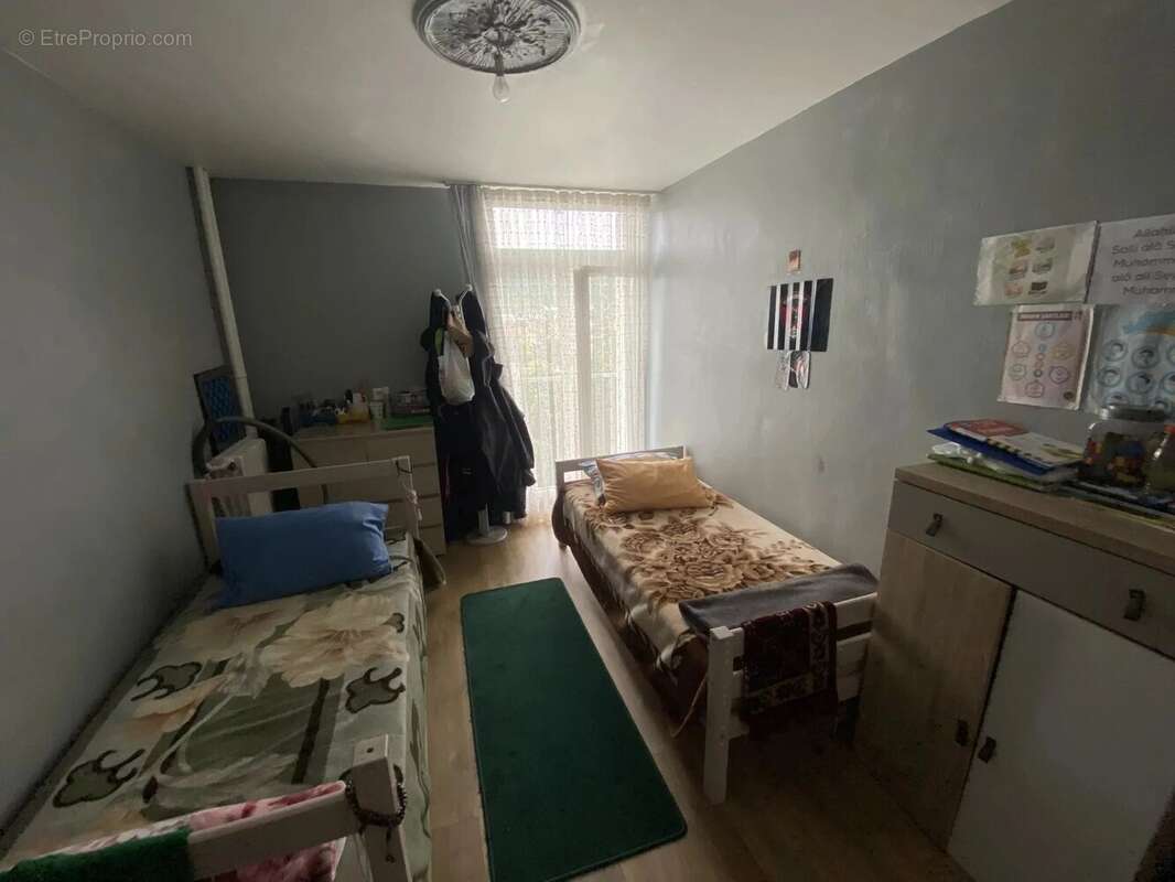 Clermont-Ferrand Nord : T4 74m2, cave et balcon - photo 10