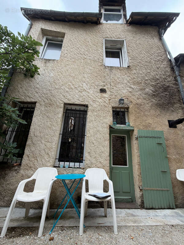 Maison de caractere dans le centre historique - photo 4