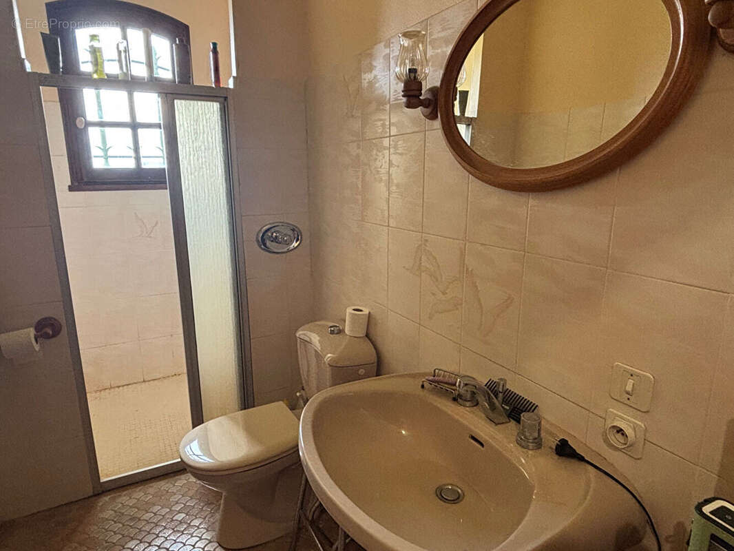 Maison à ROCHE-LA-MOLIERE