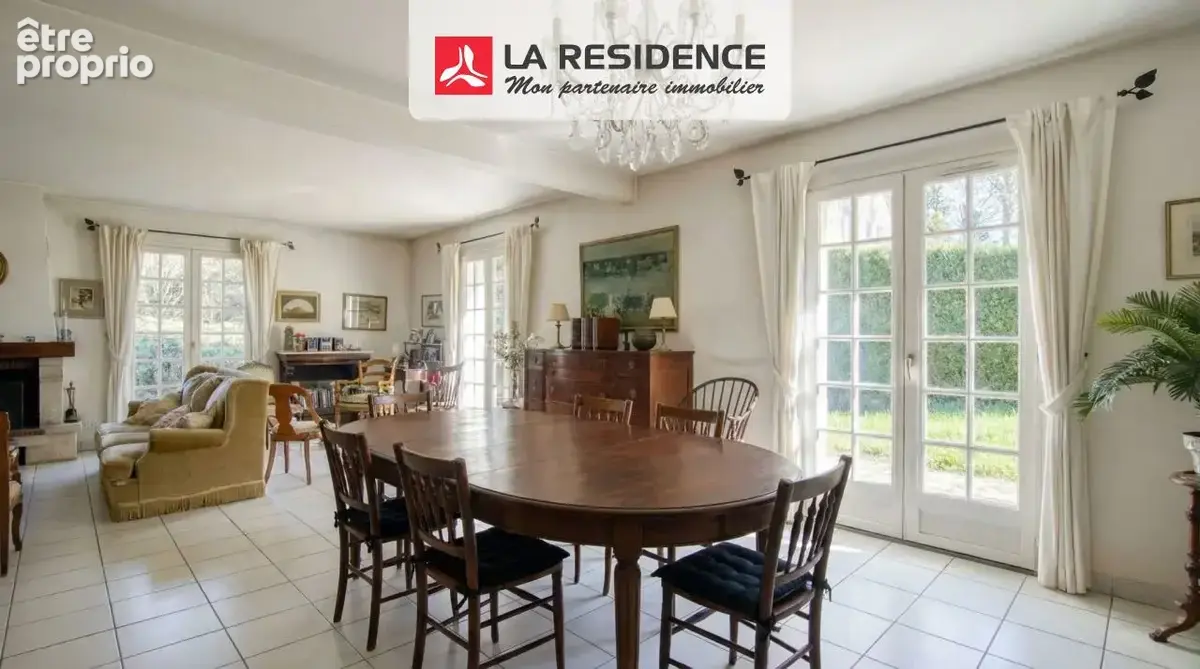 Maison 298 m² à L'etang-La-Ville  - photo 3