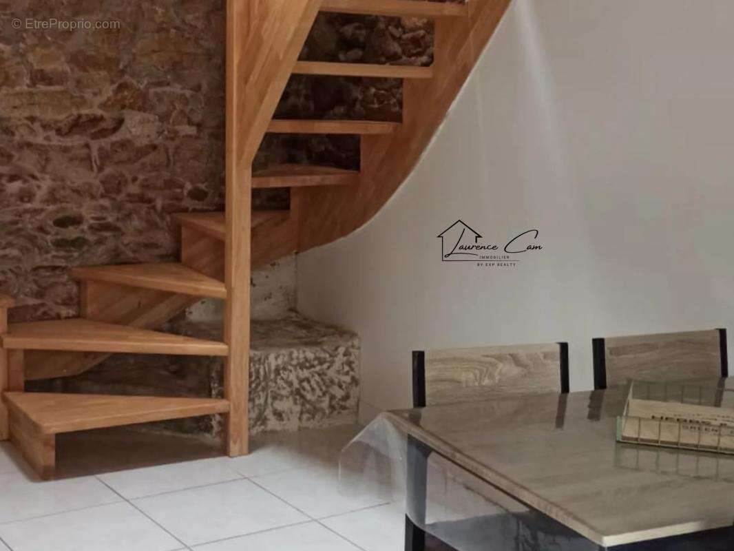 Maison à PLOUGUERNEAU