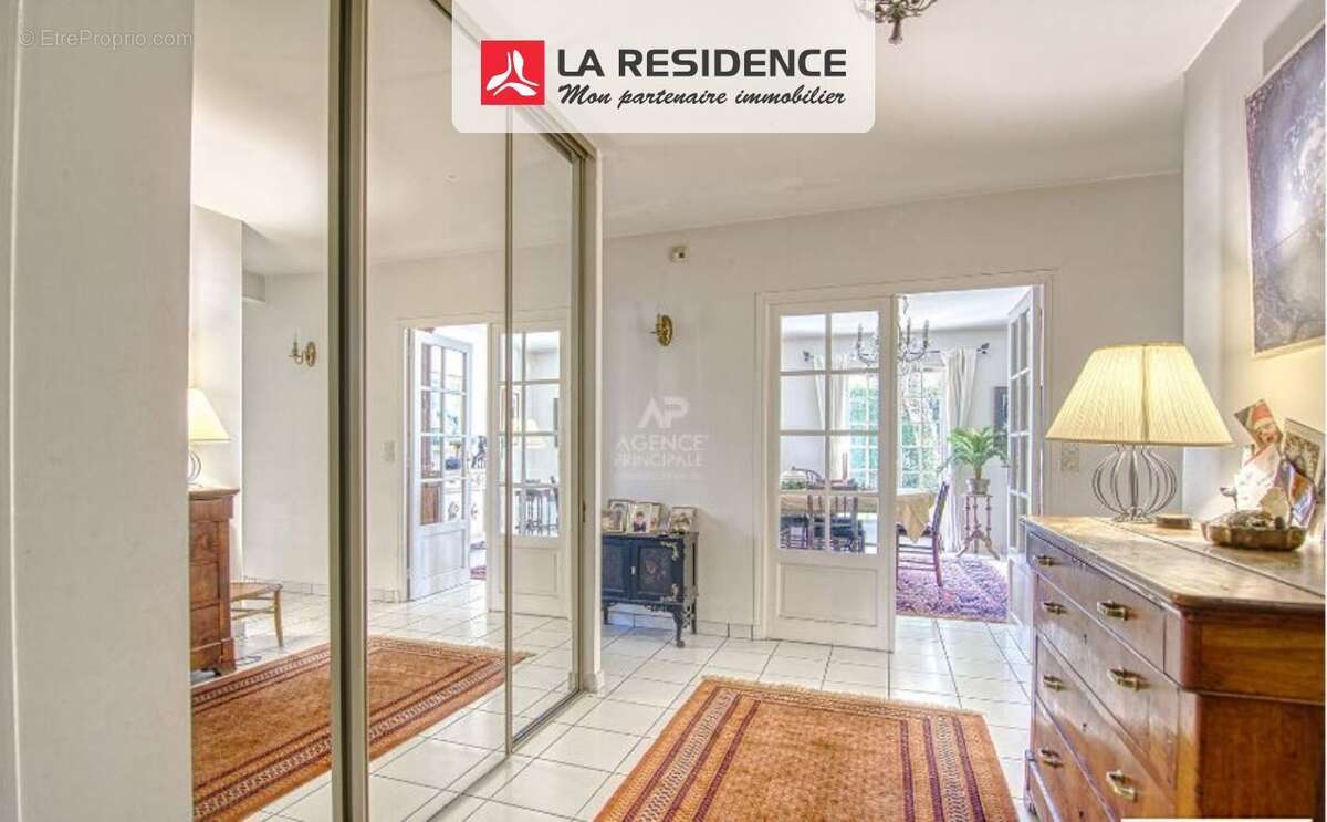 Maison à L&#039;ETANG-LA-VILLE