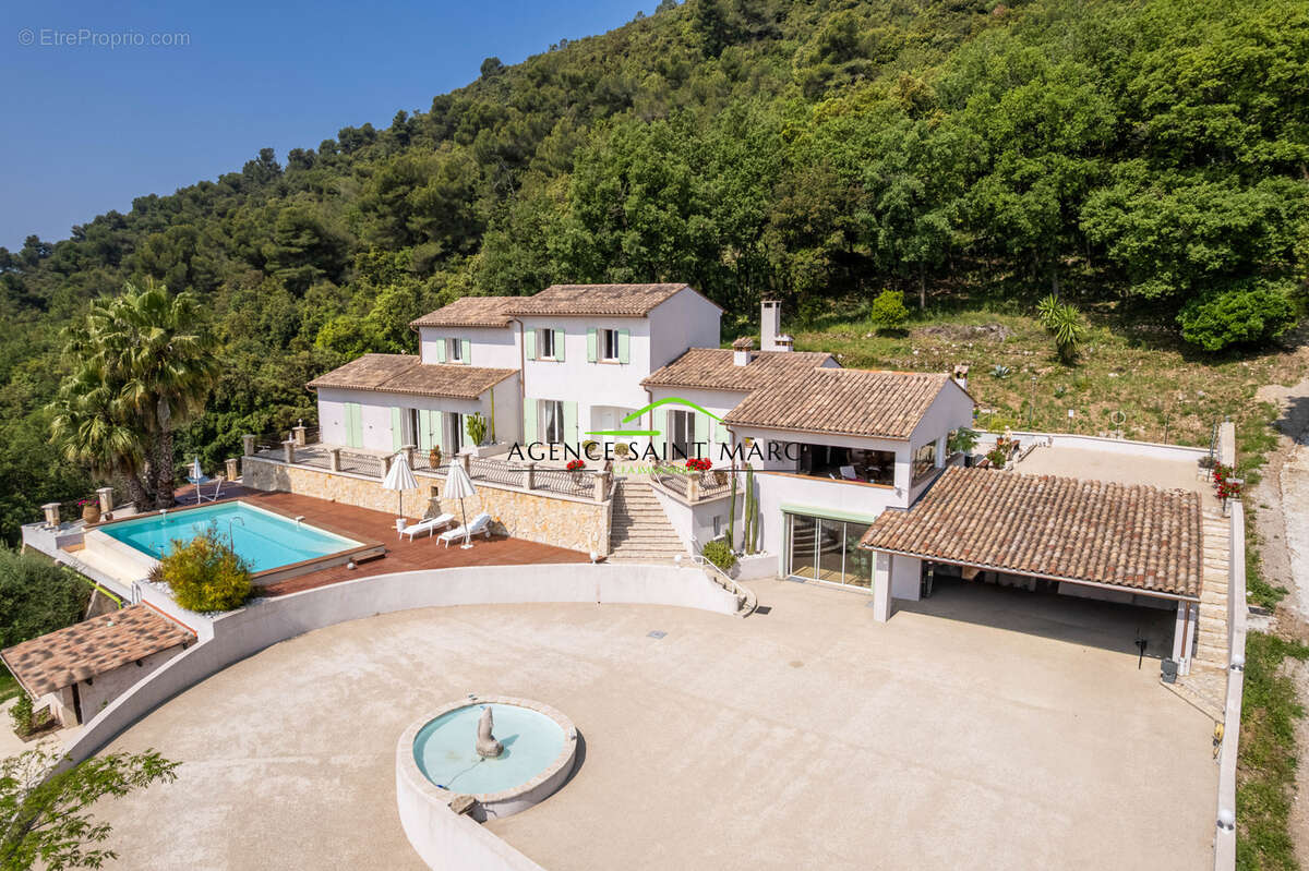 Maison à LE TIGNET