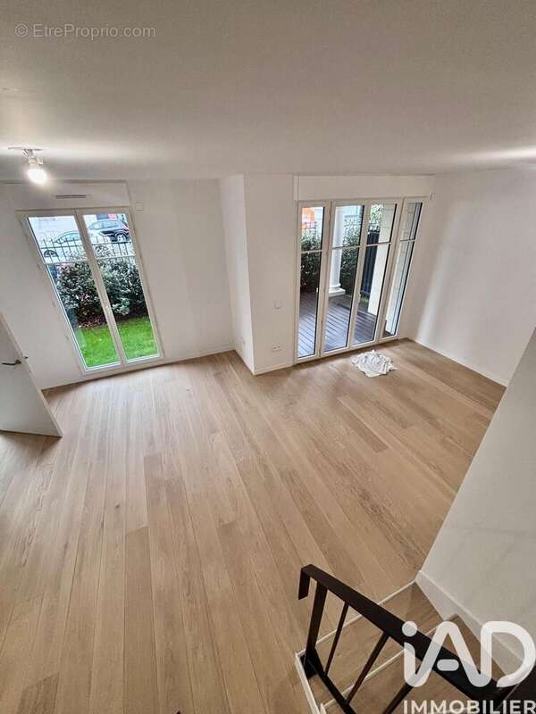 Photo 2 - Appartement à PUTEAUX