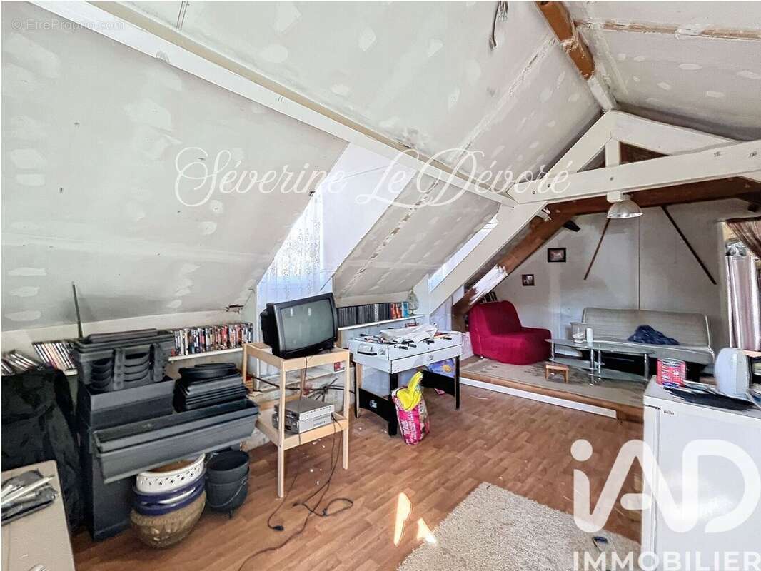 Photo 9 - Maison à MONTLIGNON