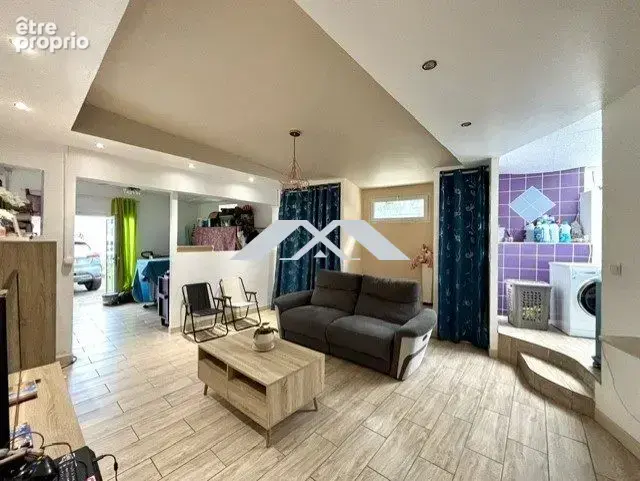 Maison 130 m² à Saint-Joseph  - photo 2