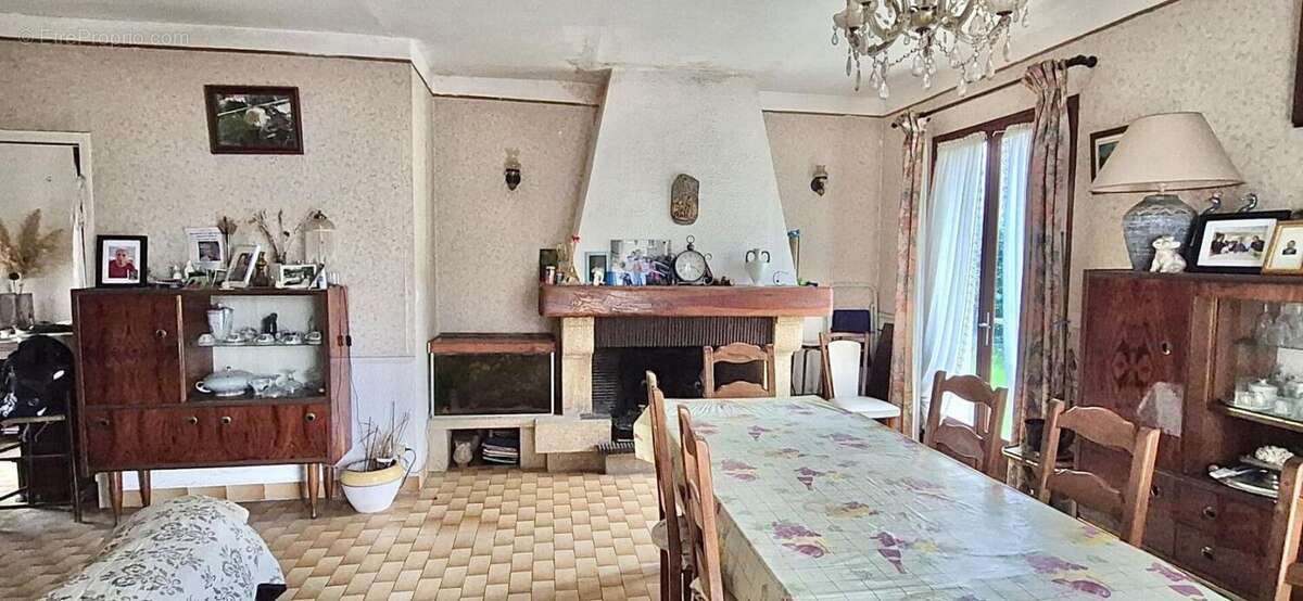 Maison Aumelas 4 pièce(s) 95 m2 - photo 4