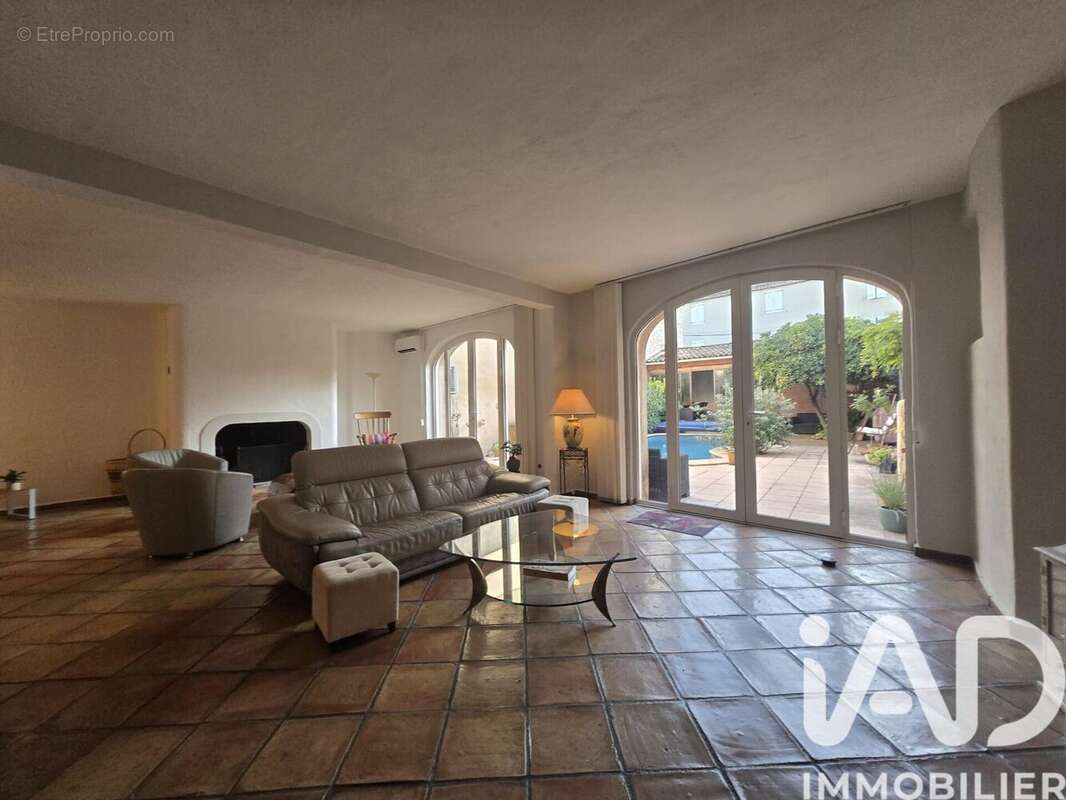 Photo 3 - Maison à PERTUIS