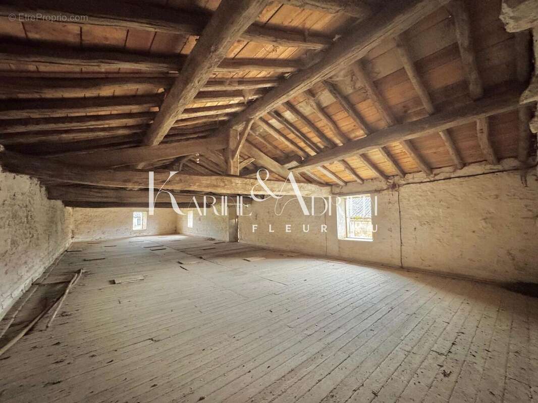 Photo 4 - Maison à SAINT-MARTIN-DE-FRAIGNEAU