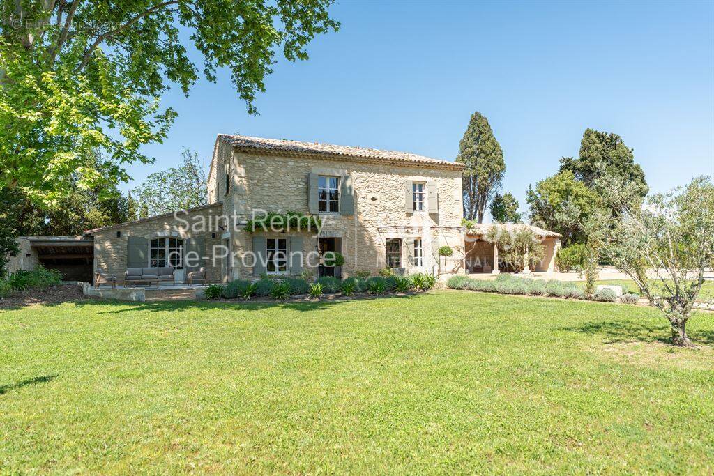 Maison à SAINT-REMY-DE-PROVENCE
