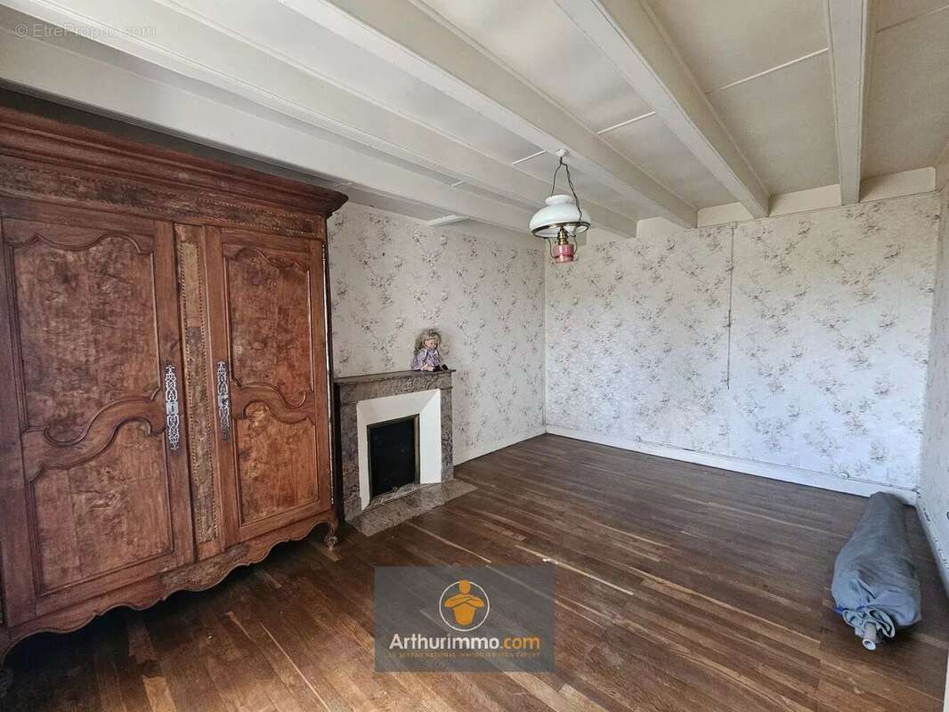 Maison à COURCON